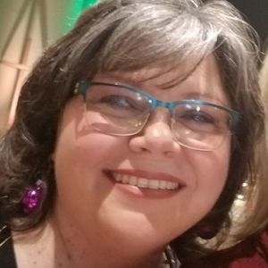 Meet your Posher, Teresa